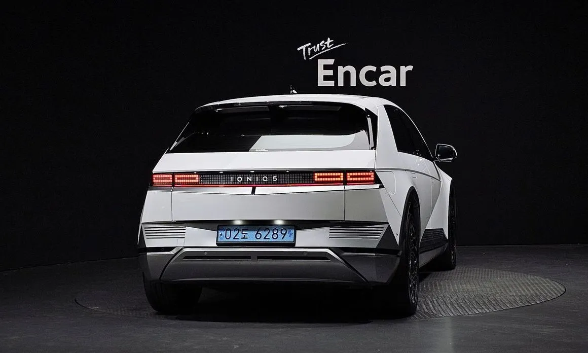 Hyundai Ioniq5 — фото 2