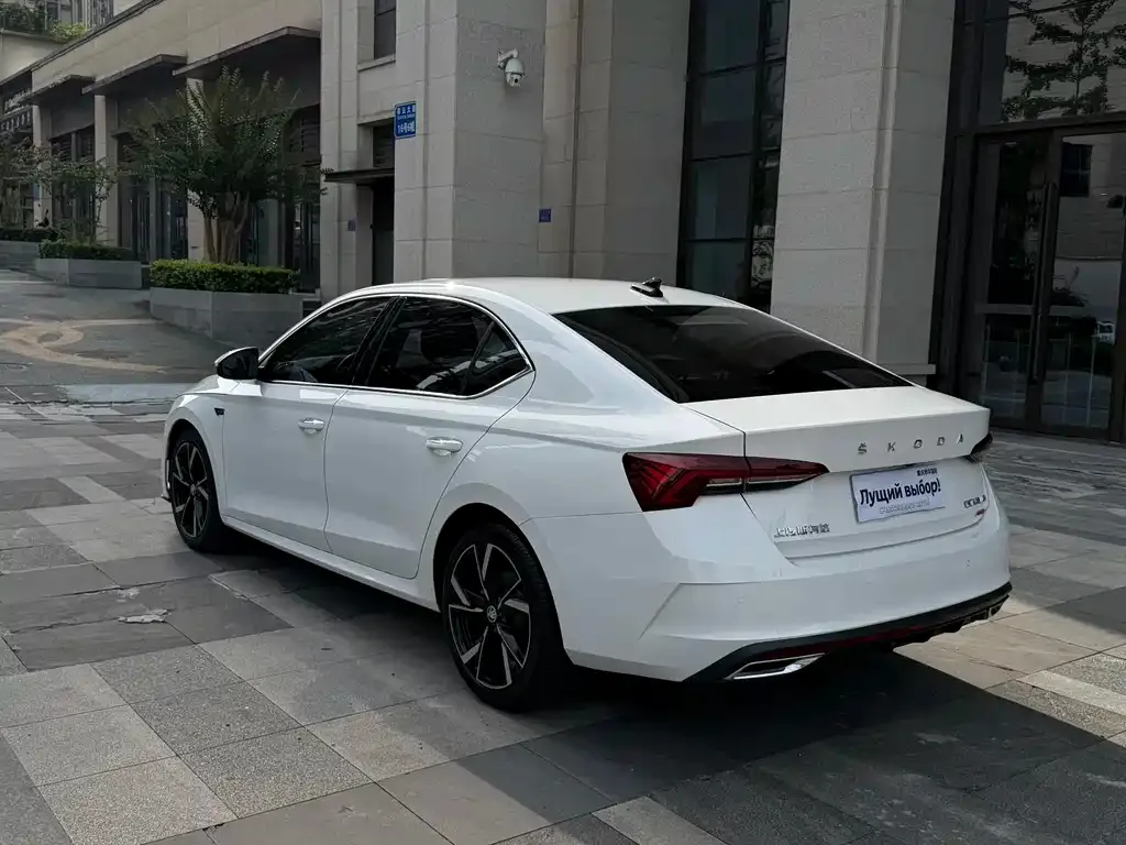 Skoda Octavia 2022 из CN, фото 2