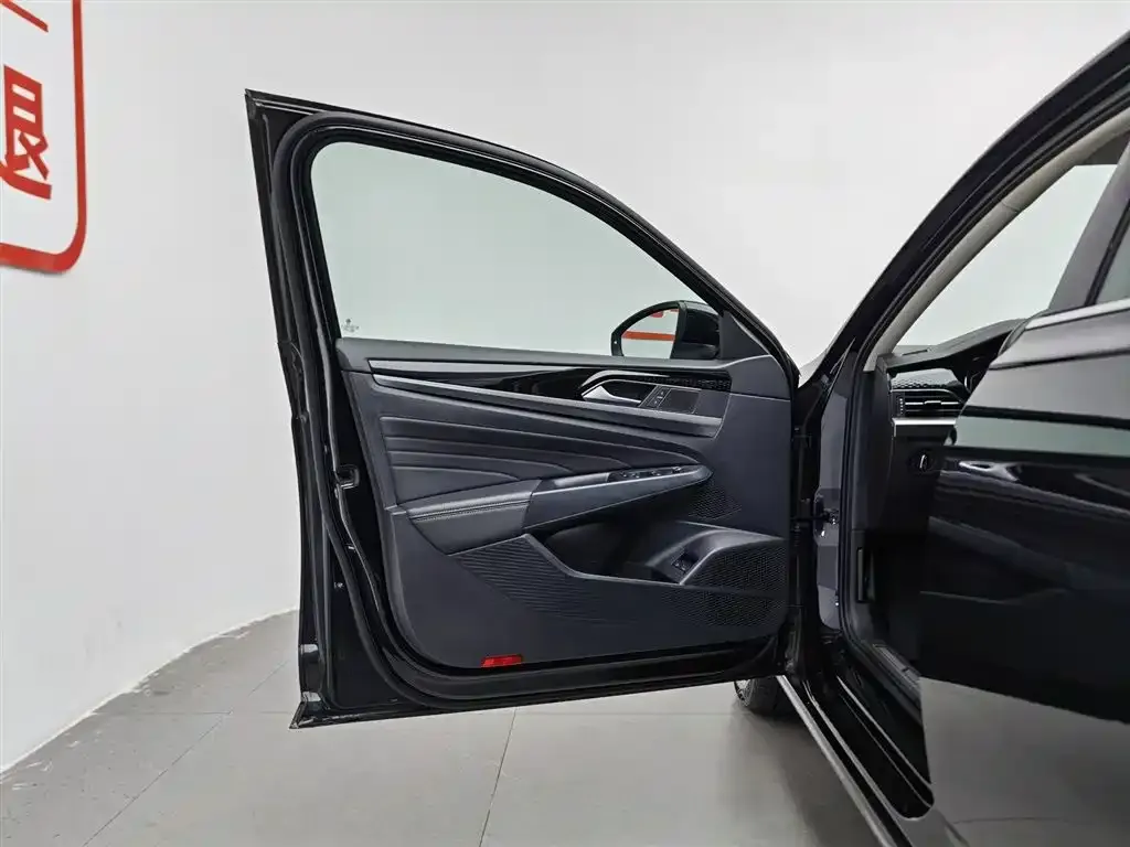 Volkswagen 帕萨特插电混动 — фото 5