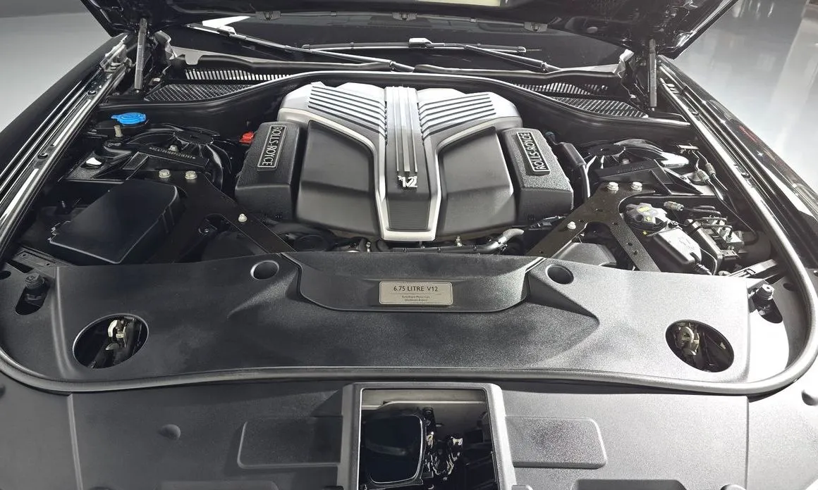Rolls-Royce Ghost 2023 из KR, фото 10