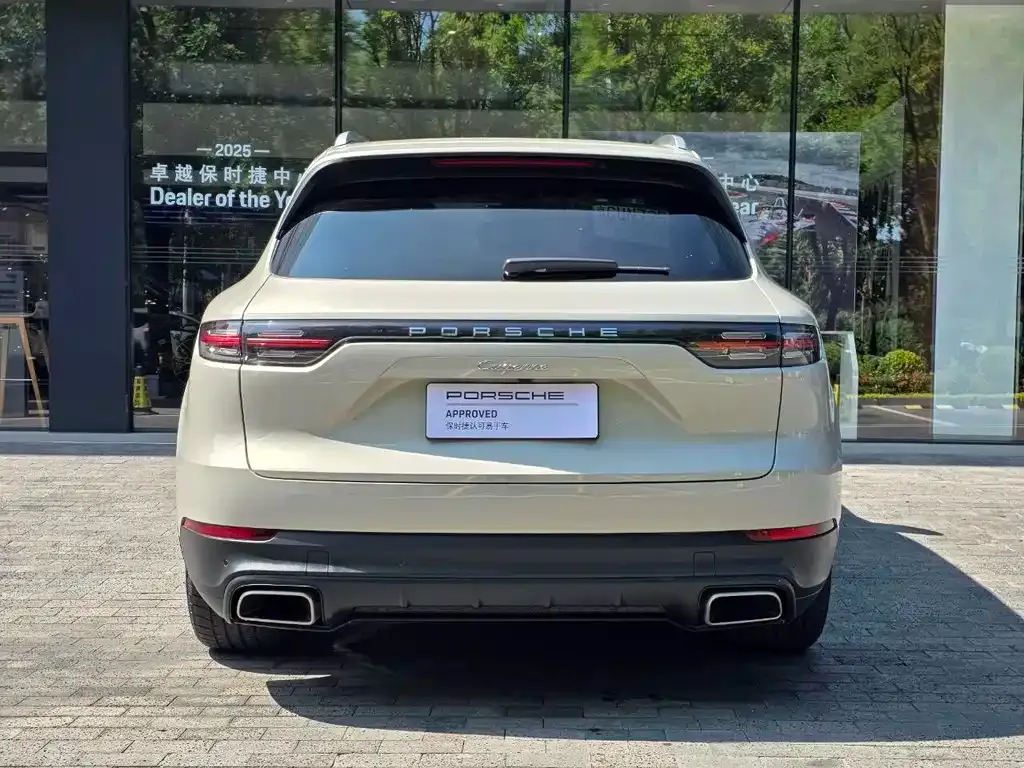 Porsche Cayenne — фото 3