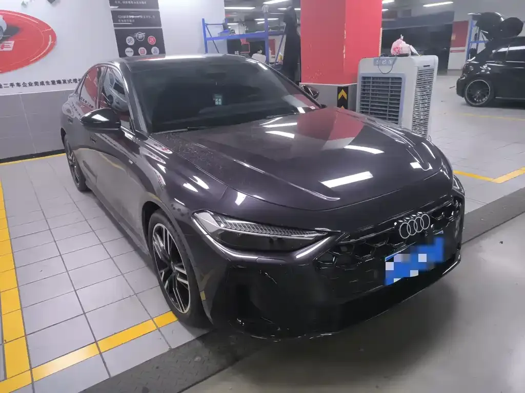 Audi A5L 2025 из CN, фото 5