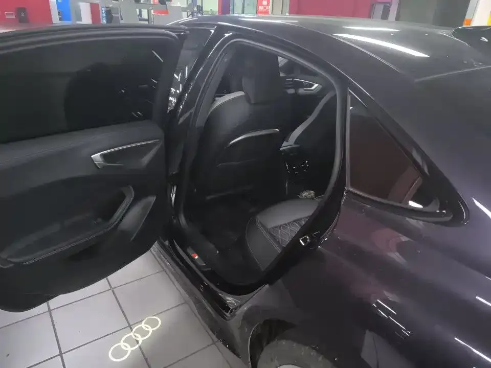 Audi A5L 2025 из CN, фото 4