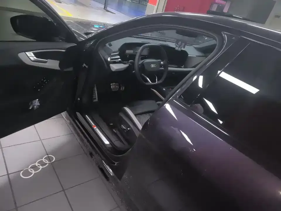 Audi A5L 2025 из CN, фото 3