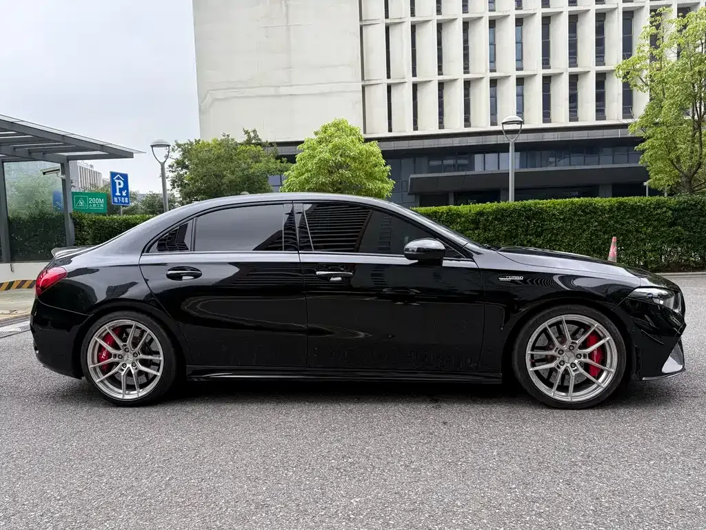 Mercedes-Benz A-Class AMG — фото 10