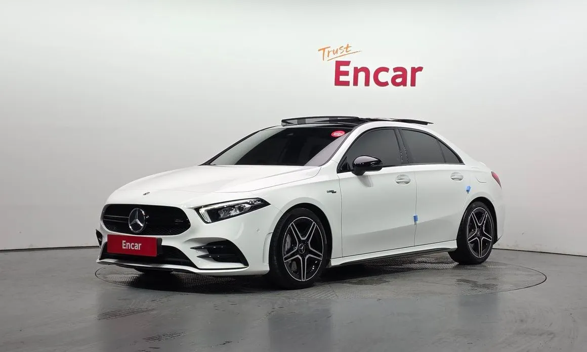 Mercedes-Benz A-Class — фото 1