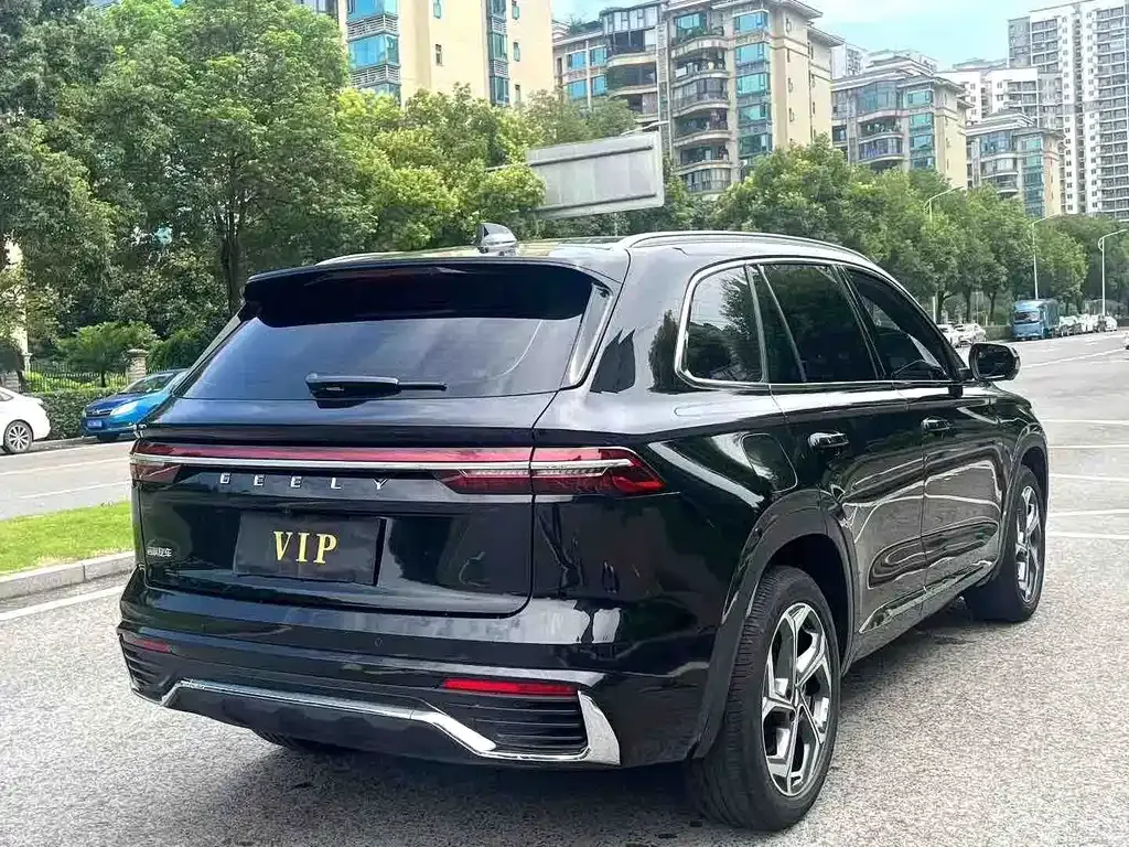 Geely Xingyue L — фото 8