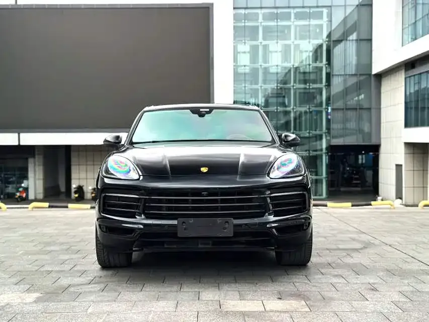 Porsche Cayenne — фото 7