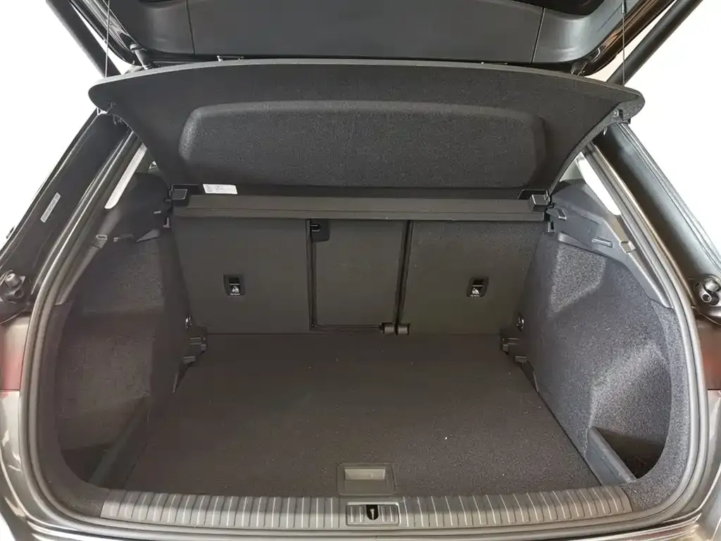 Audi Q3 2021 из CN, фото 7