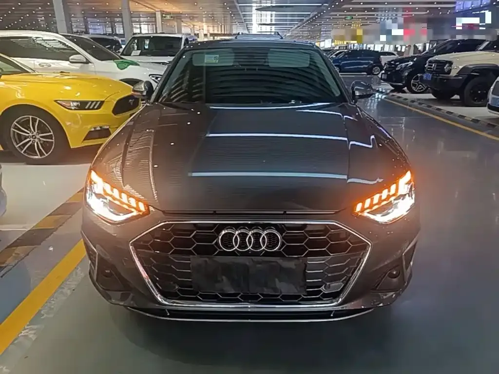Audi A4L — фото 5