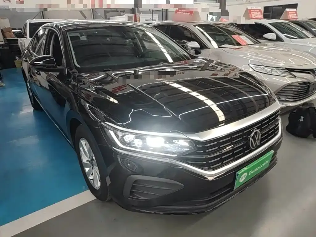 Volkswagen Passat — фото 7