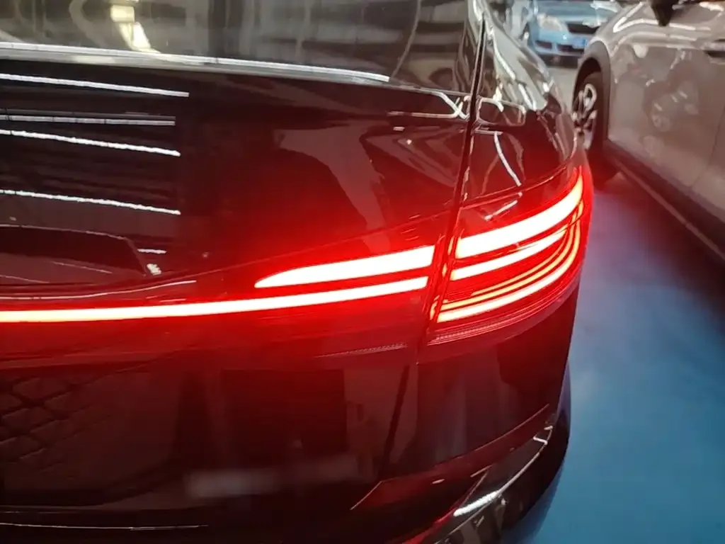 Volkswagen Passat — фото 2