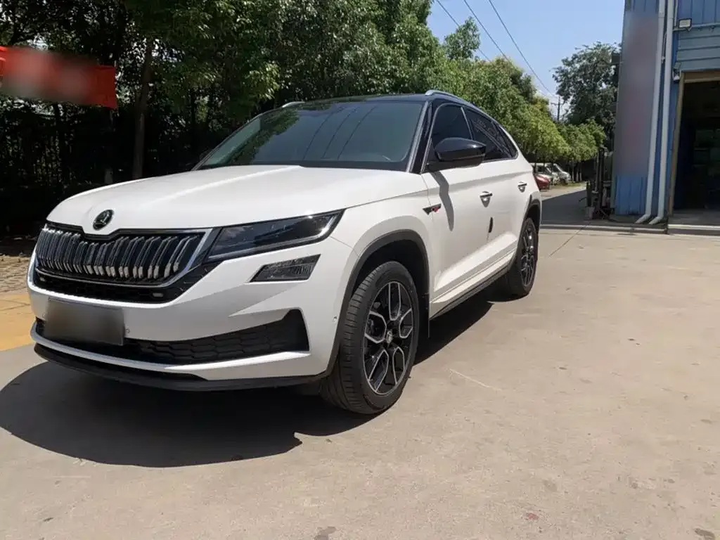 Skoda Kodiaq GT — фото 1