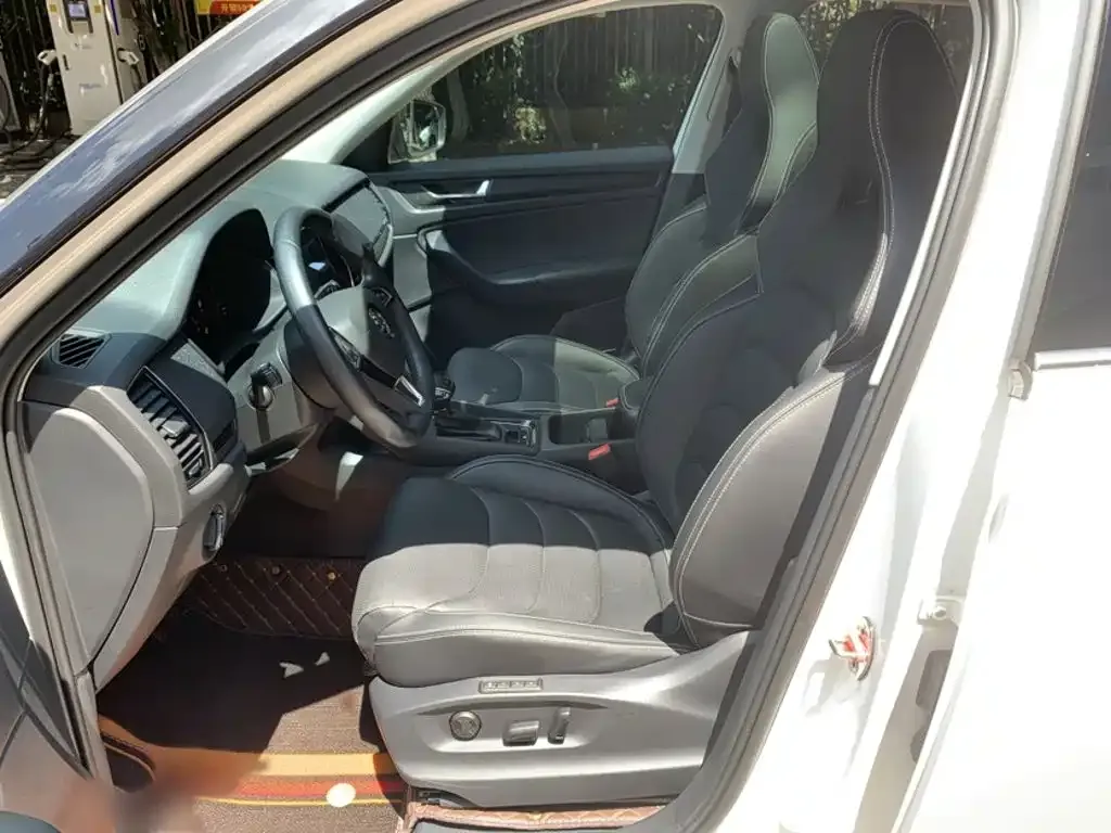 Skoda Kodiaq GT — фото 4