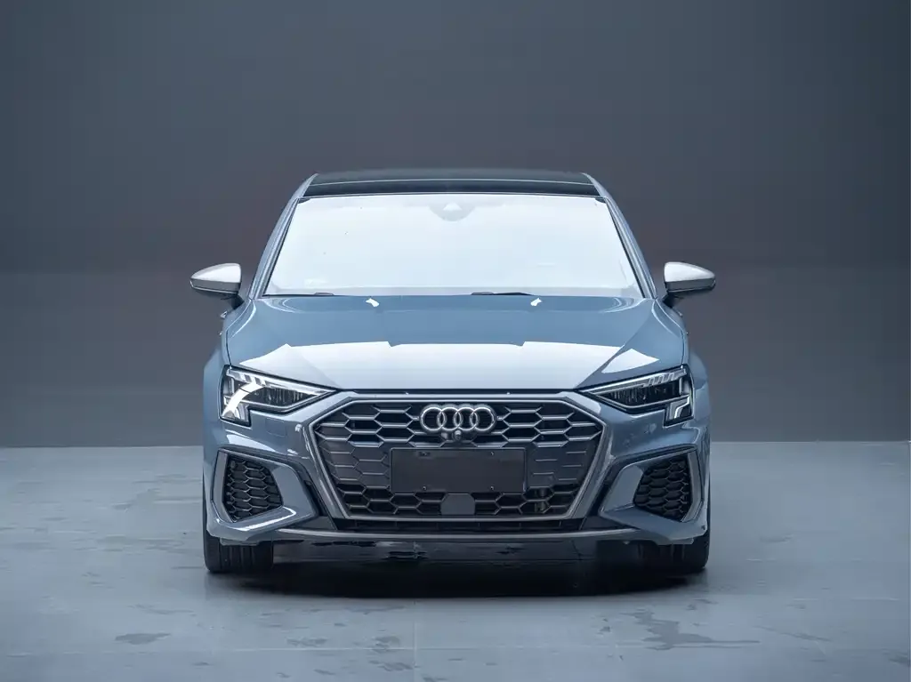 Audi A3 — фото 2