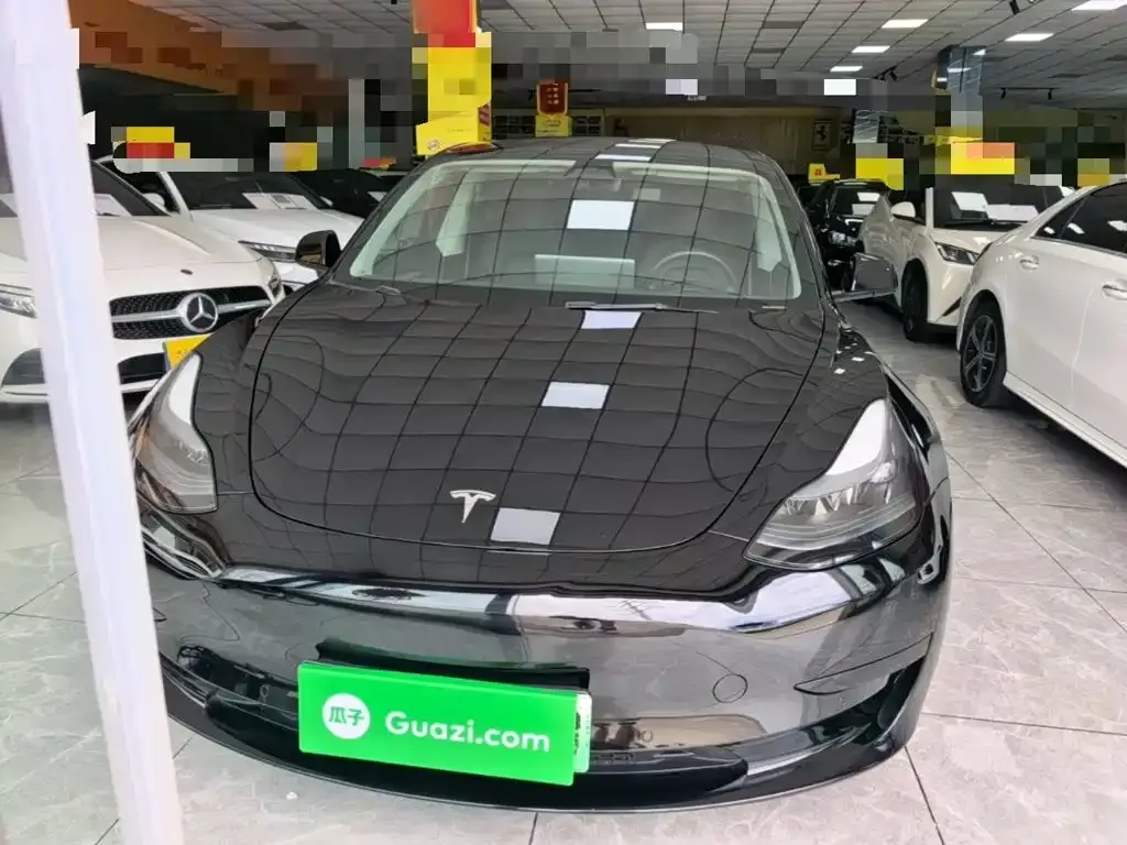 Tesla Model 3 — фото 6