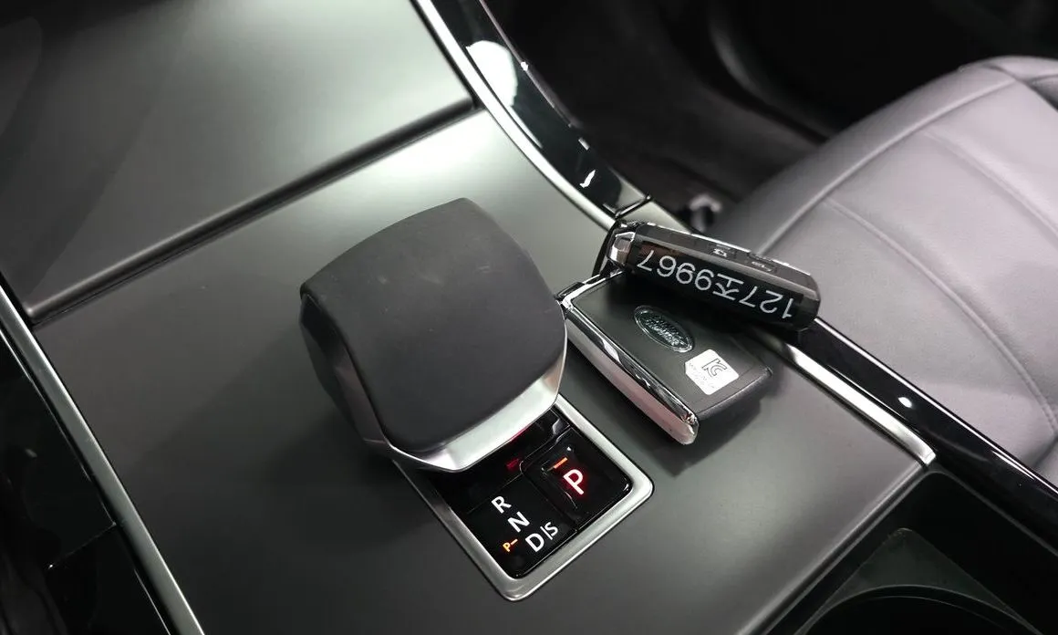 Land Rover Range Rover Evoque — фото 4