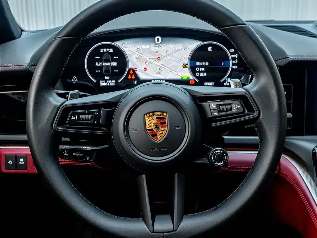 Porsche Panamera — фото 9