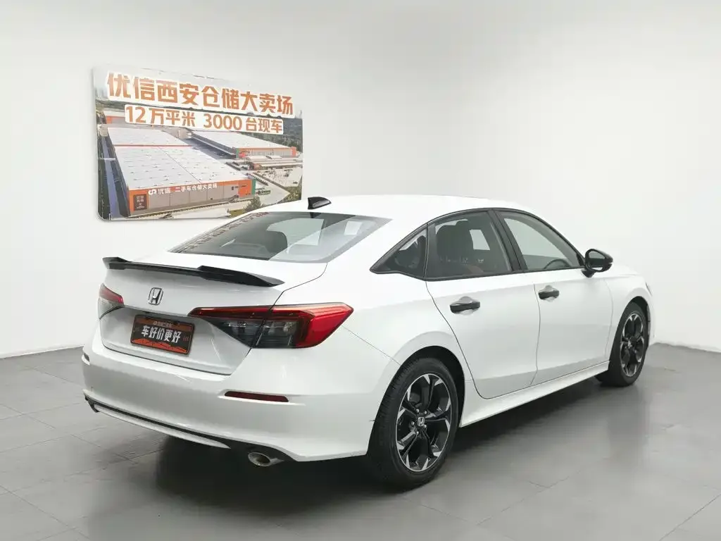 Honda Civic — фото 6