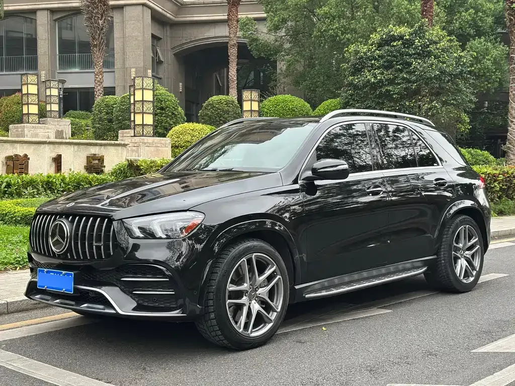 Mercedes-Benz GLE AMG — фото 1