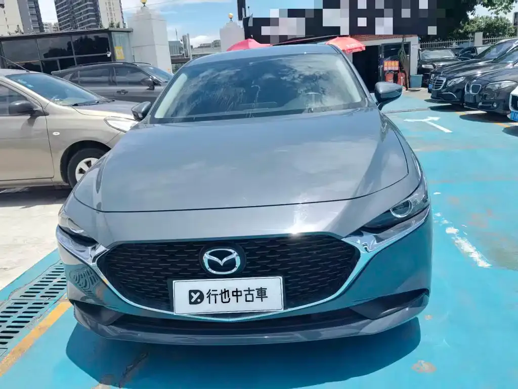 Mazda 3 Axela 2023 из CN, фото 10