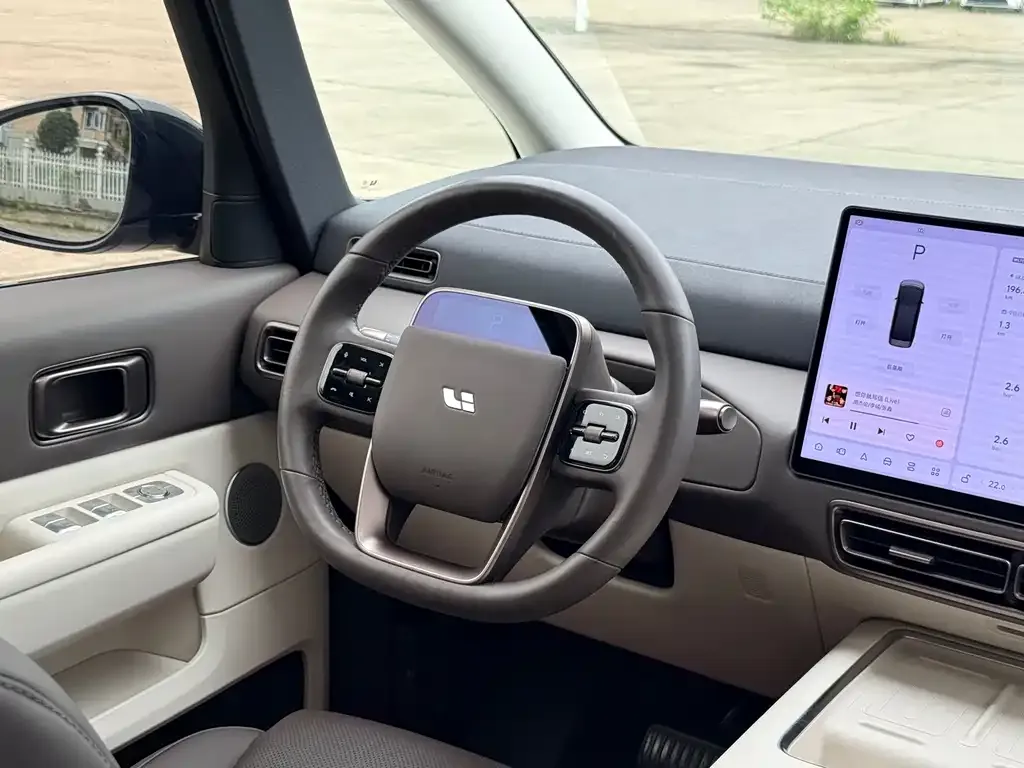 Li Auto MEGA 2024 из CN, фото 2
