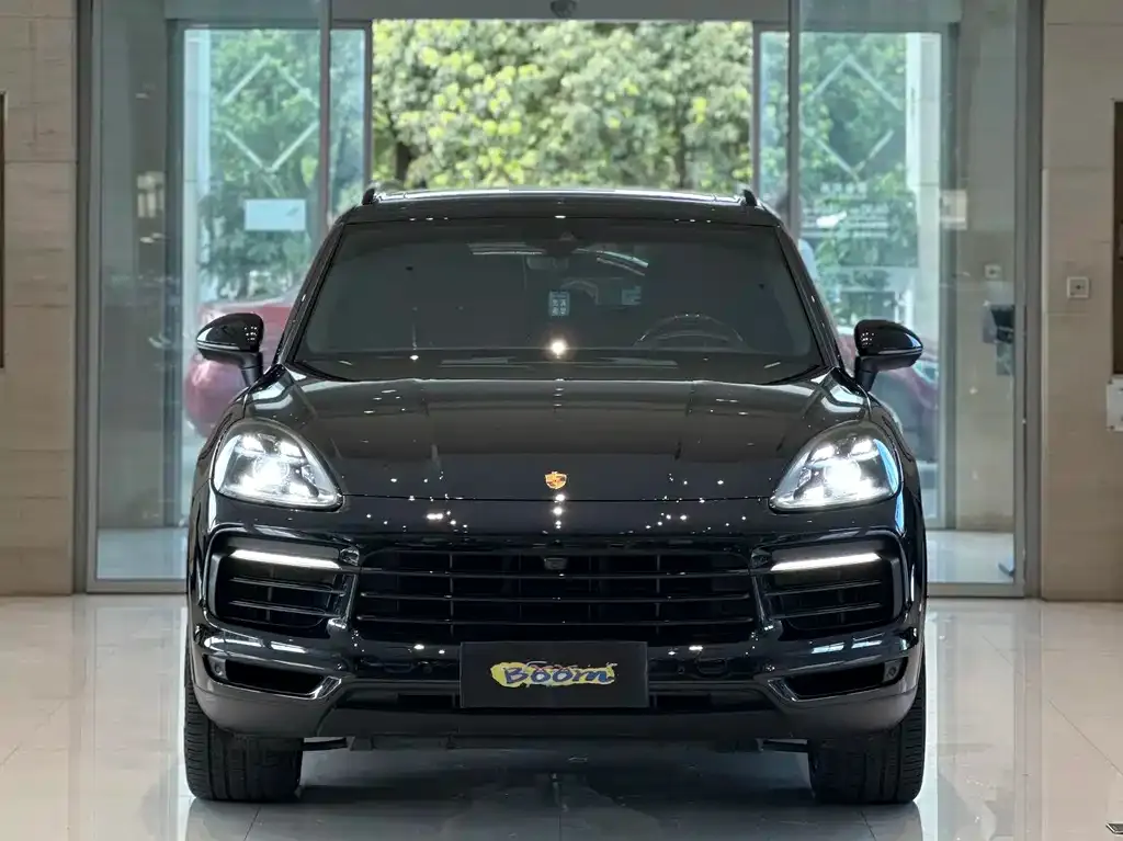 Porsche Cayenne — фото 2