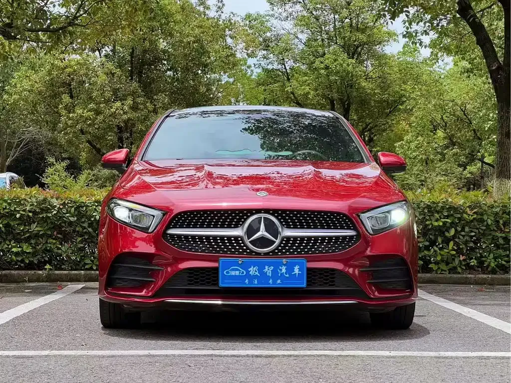 Mercedes-Benz A-Class — фото 10