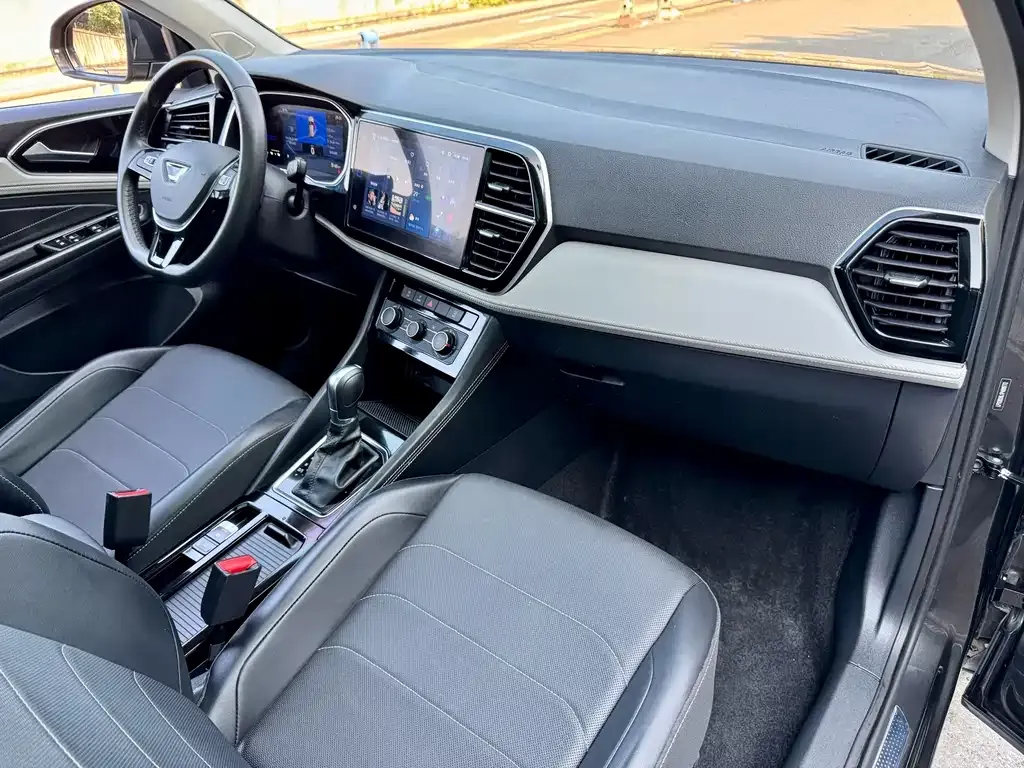 Jetta VS7 2024 из CN, фото 2