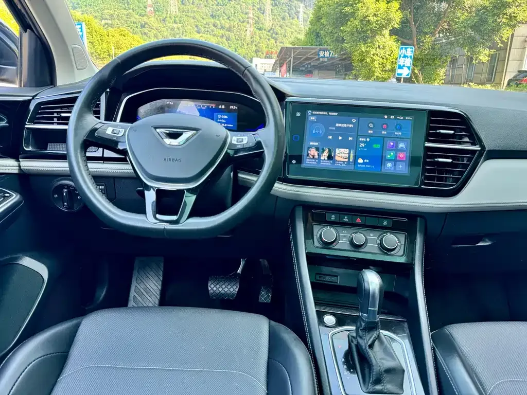 Jetta VS7 2024 из CN, фото 10