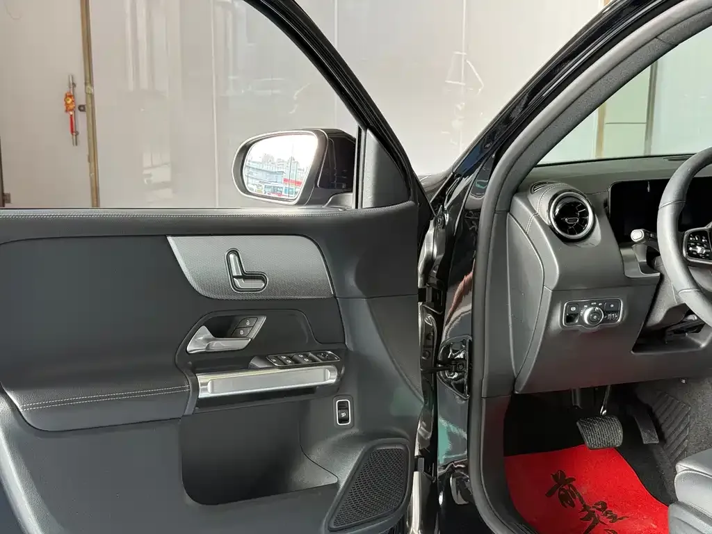 Mercedes-Benz GLB 2021 из CN, фото 7