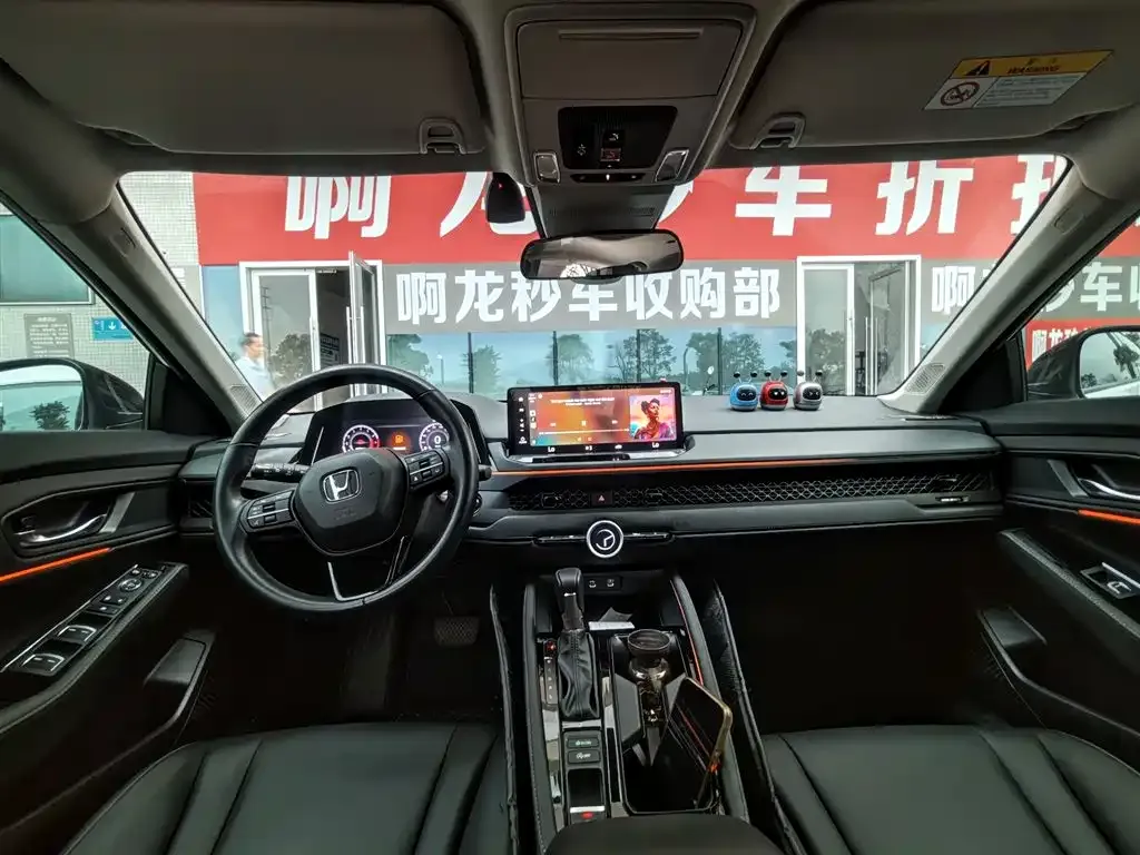 Honda Accord — фото 2