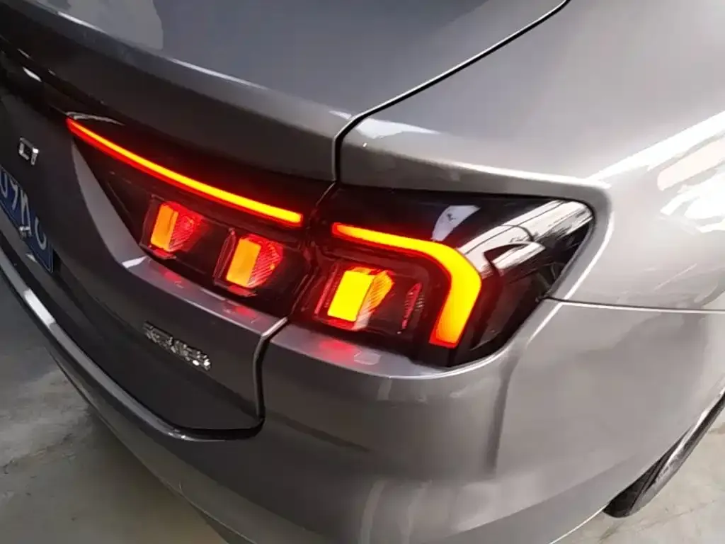 Ford Mondeo 2024 из CN, фото 2