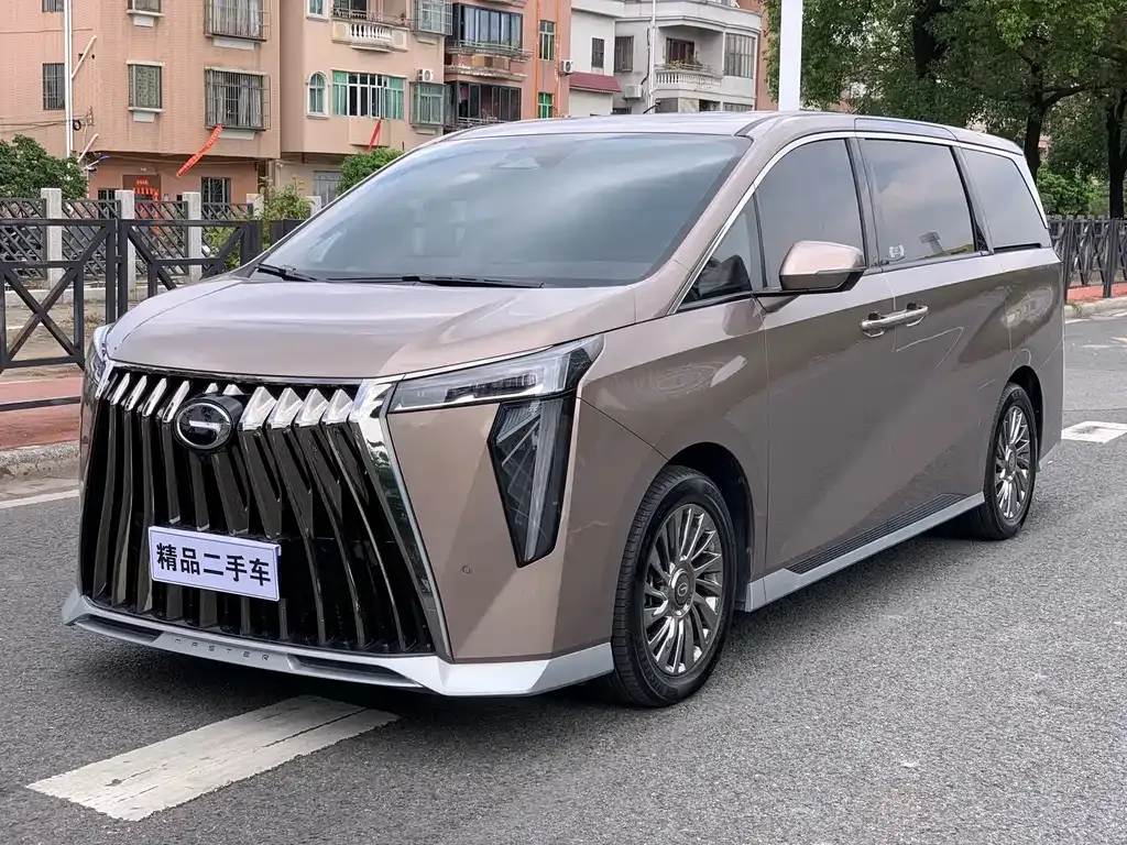 GAC Motor Trumpchi M8 — фото 1