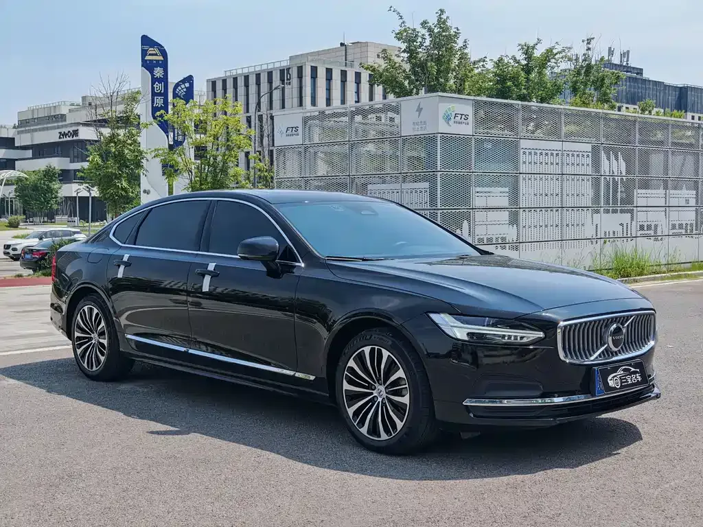 Volvo S90 — фото 9