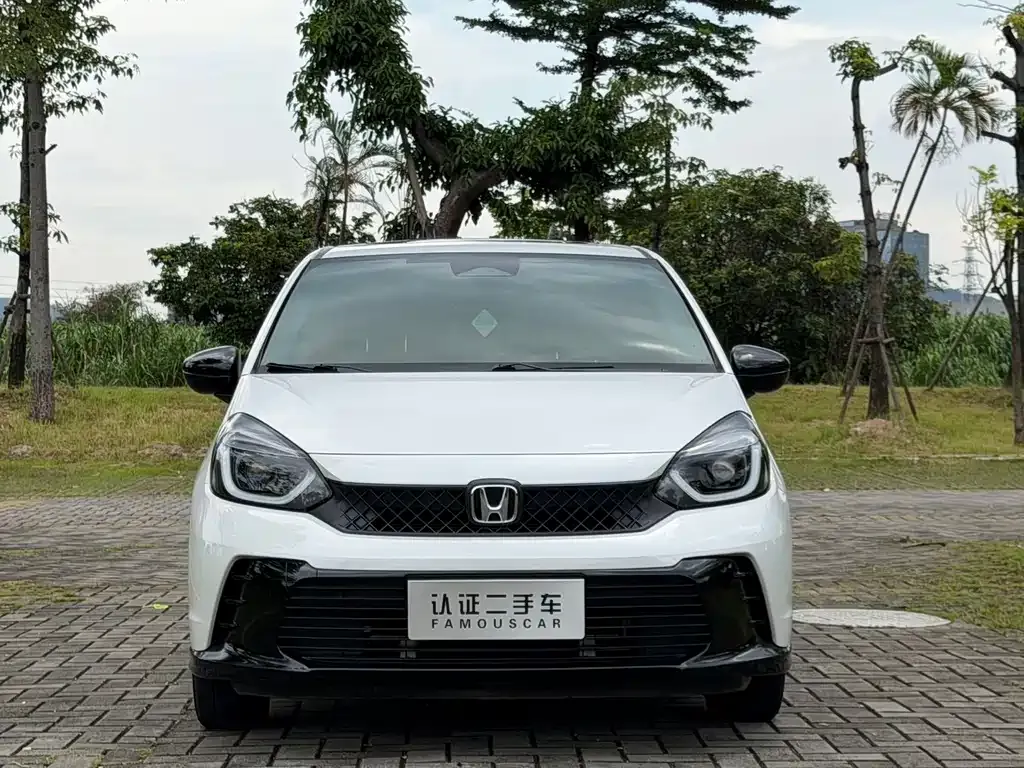 Honda Fit — фото 6