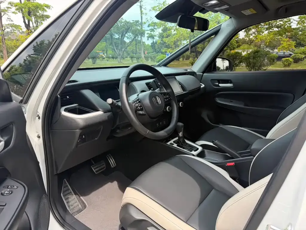 Honda Fit — фото 4
