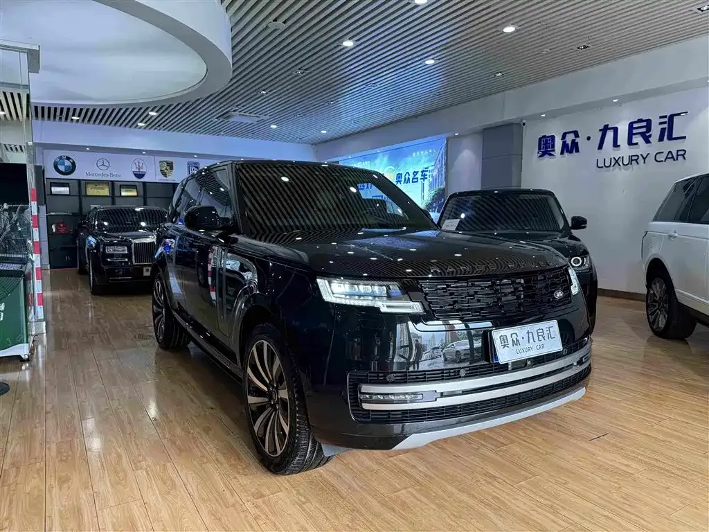 Land Rover Range Rover — фото 1