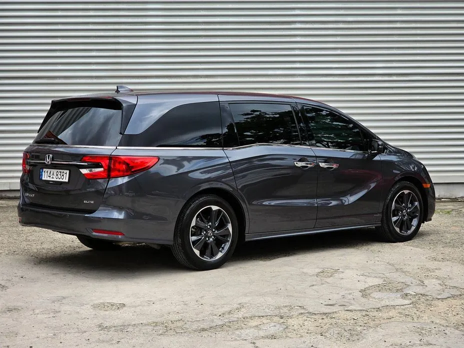 Honda Odyssey — фото 10