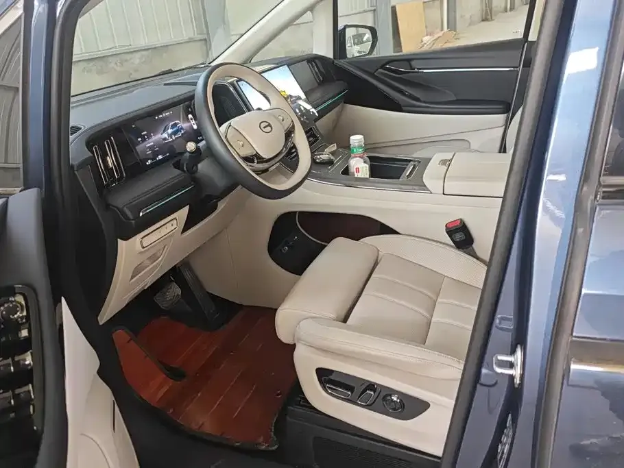 GAC Motor Trumpchi M8 — фото 10