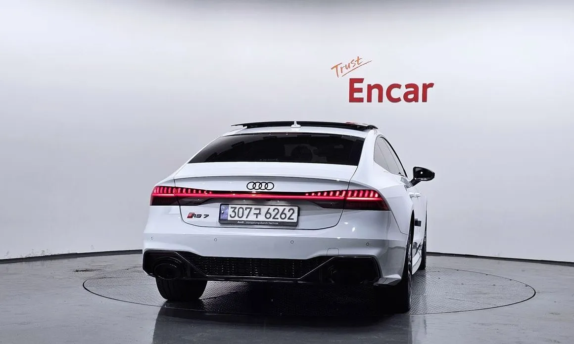 Audi A7 — фото 5