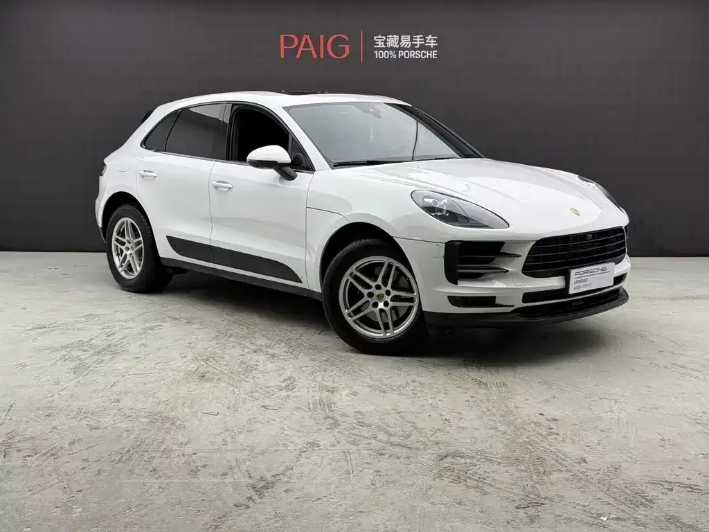 Porsche Macan — фото 1