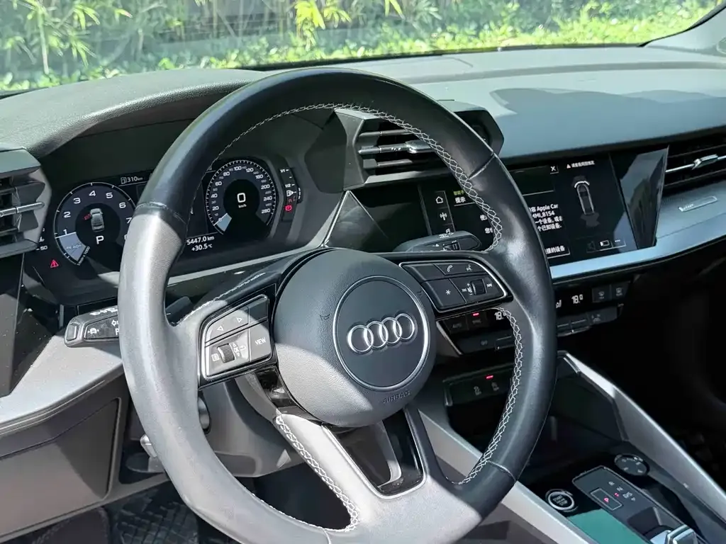 Audi A3 — фото 2
