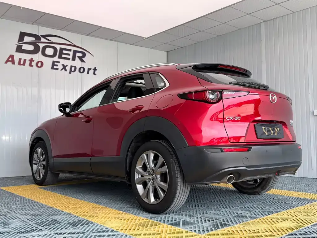 Mazda CX-30 — фото 9