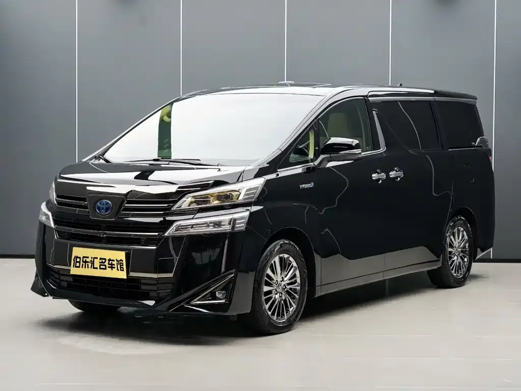 Toyota Vellfire — фото 10