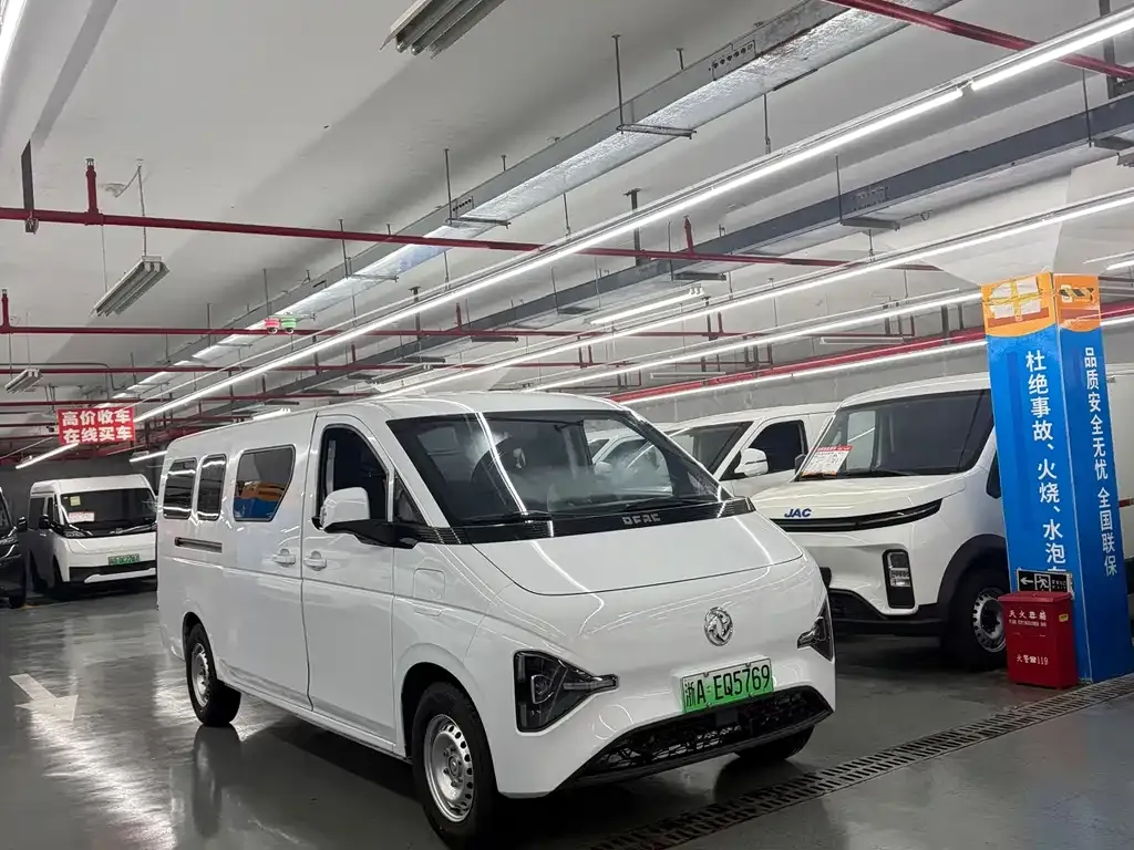 Dongfeng 睿立达V8E — фото 8