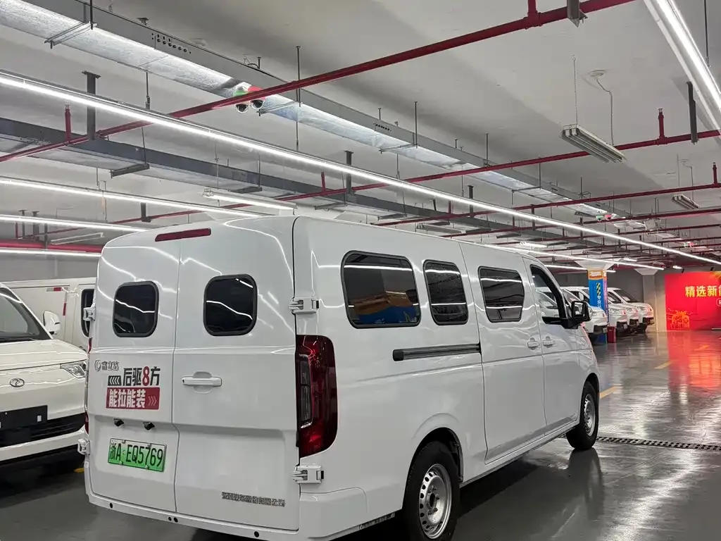 Dongfeng 睿立达V8E — фото 10