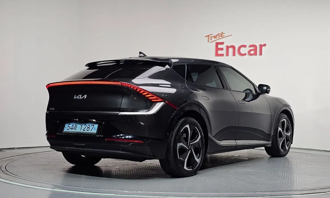 Kia EV6 — фото 4