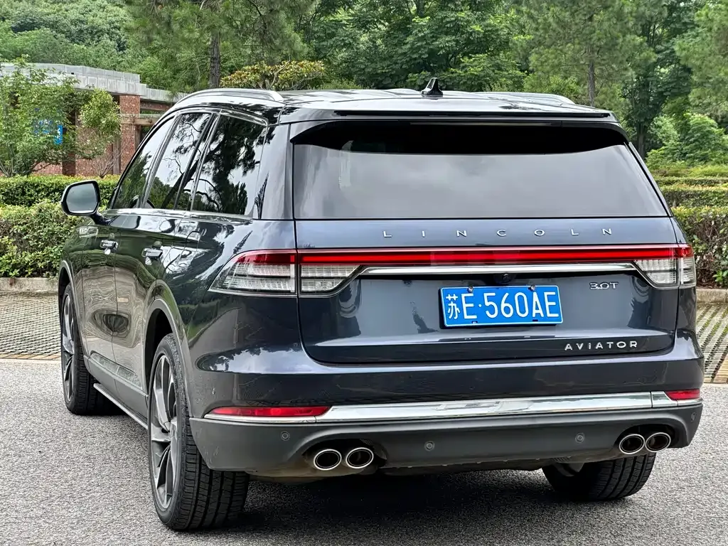 Lincoln Aviator — фото 2