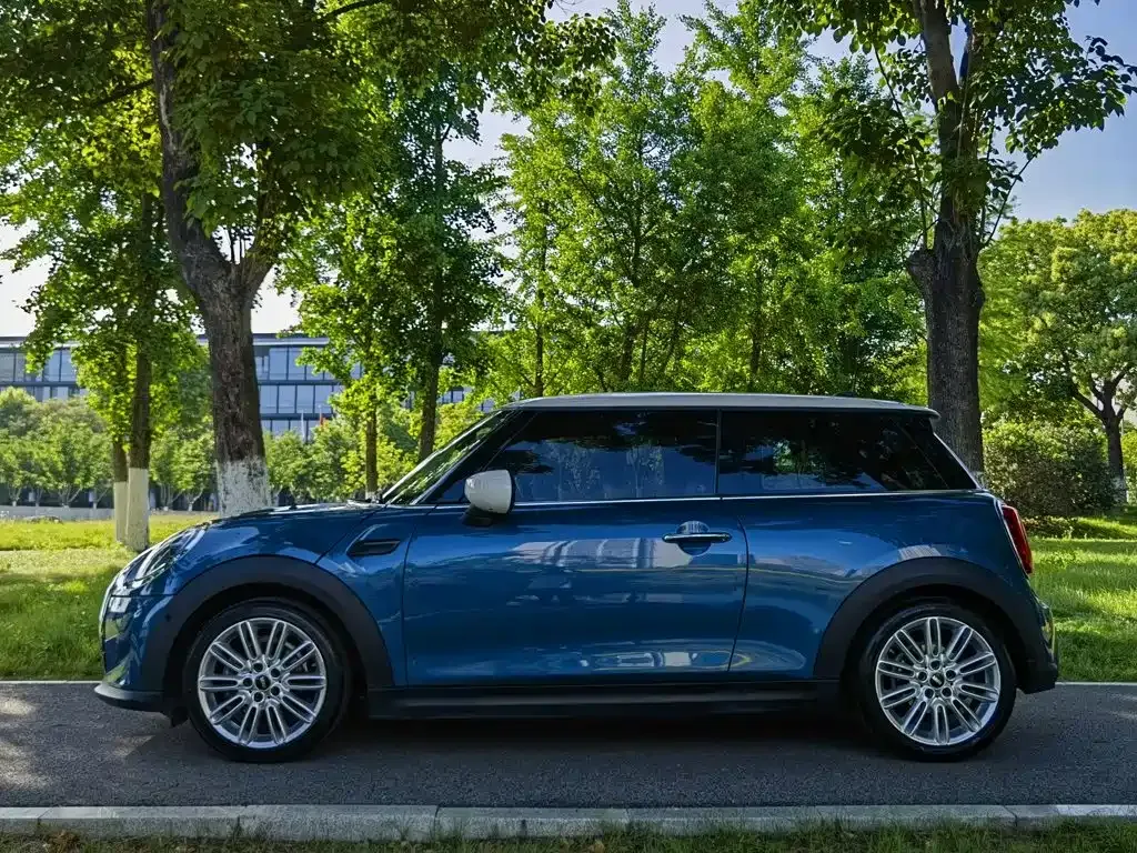 MINI Cooper (3-door) — фото 8